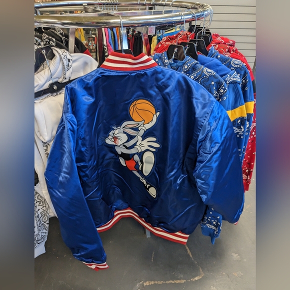 Bomber jacket - Picture 2 of 2